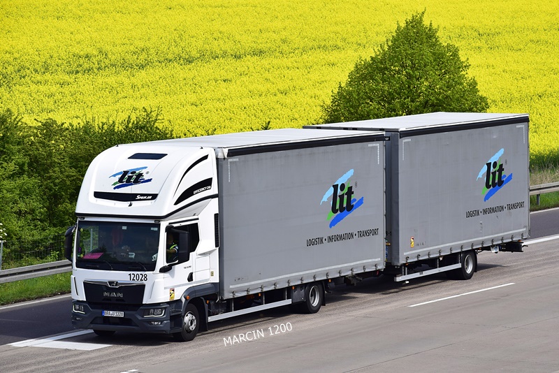 _DSC4890 LIT-crop-MAN TGL II.JPG