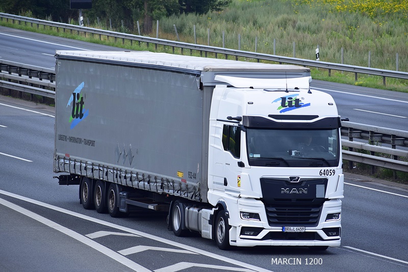 _DSC8448 LIT-crop-MAN TGX II OPTIVIEW.JPG