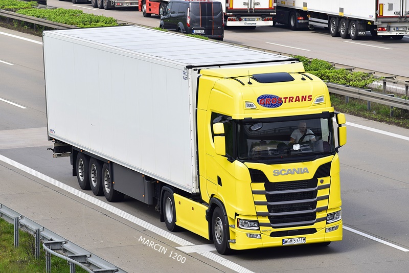 _DSC4555 GROSTRANS-crop-SCANIA S500.JPG
