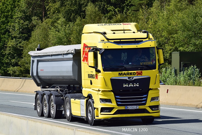 _DSC1802 MARKO-crop-MAN TGX II.JPG