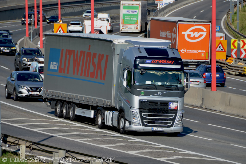 Volvo FH3_Litwiński_2791.JPG