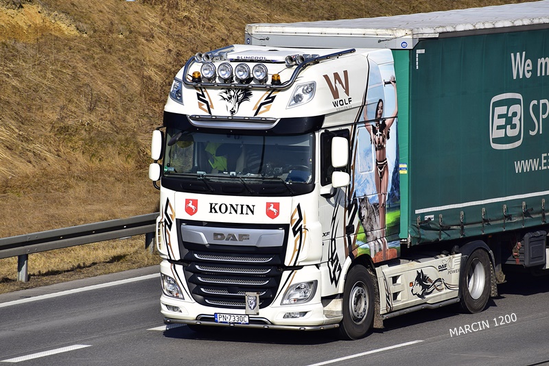 KONIN (2)-crop-Kor-Laur-DAF XF 106 II WOLF EDITION.JPG