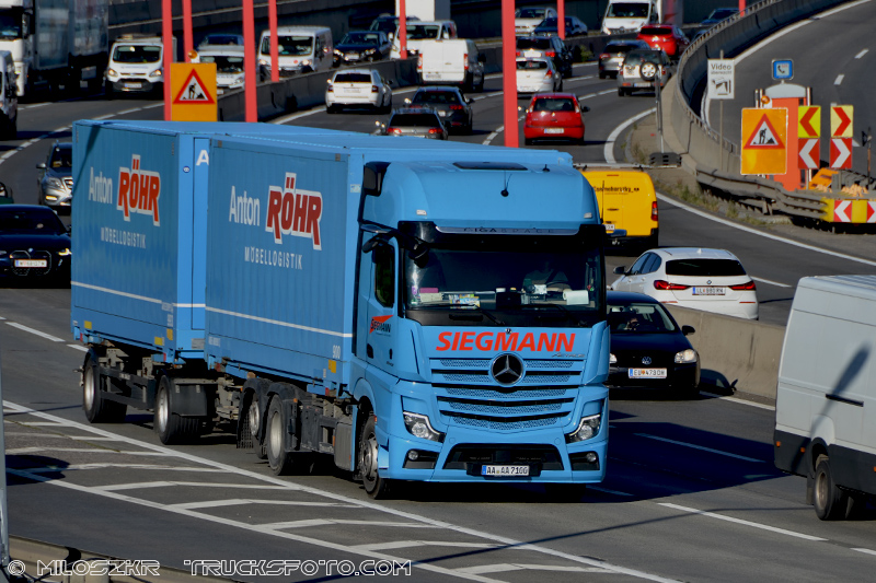 Mercedes Benz Actros MP5_Siegmann_3394.JPG