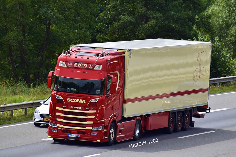_DSC9139 W.VOSS-crop-SCANIA S560.JPG