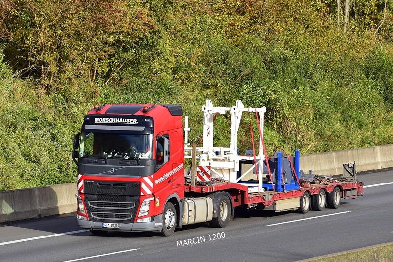 _DSC8016 MORSCHHAUSER-crop-VOLVO FH4.JPG