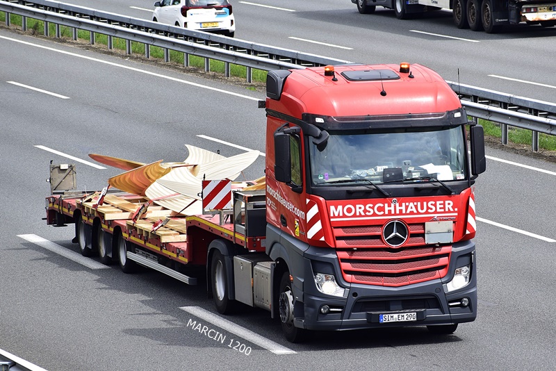 _DSC9256 MORSCHHAUSER-crop-ACTROS MP4.JPG