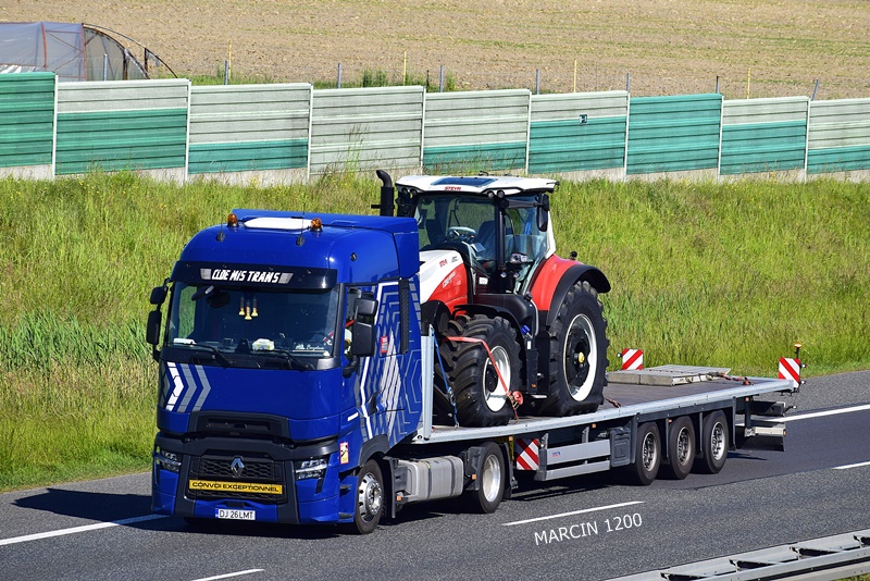_DSC00011 (691) CLDE MIS TRANS-crop-RENAULT RANGE-T EVO.JPG