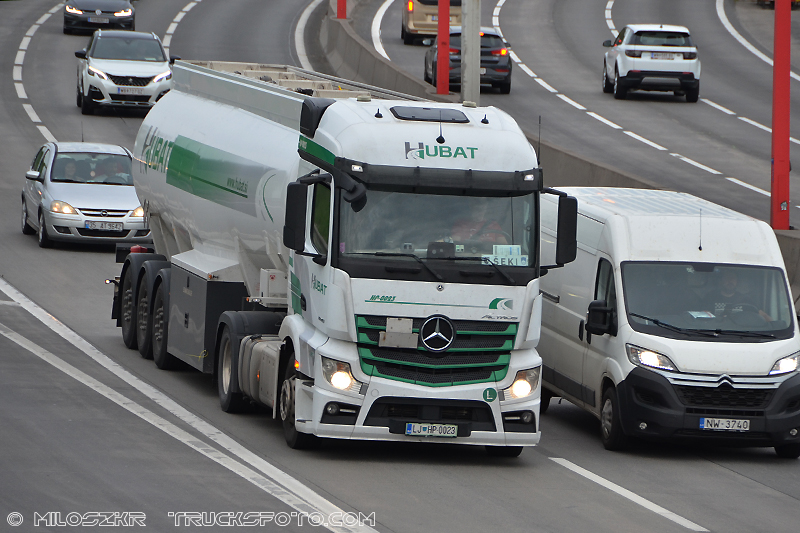 Mercedes Benz Actros MP4_Hubat_4293.JPG