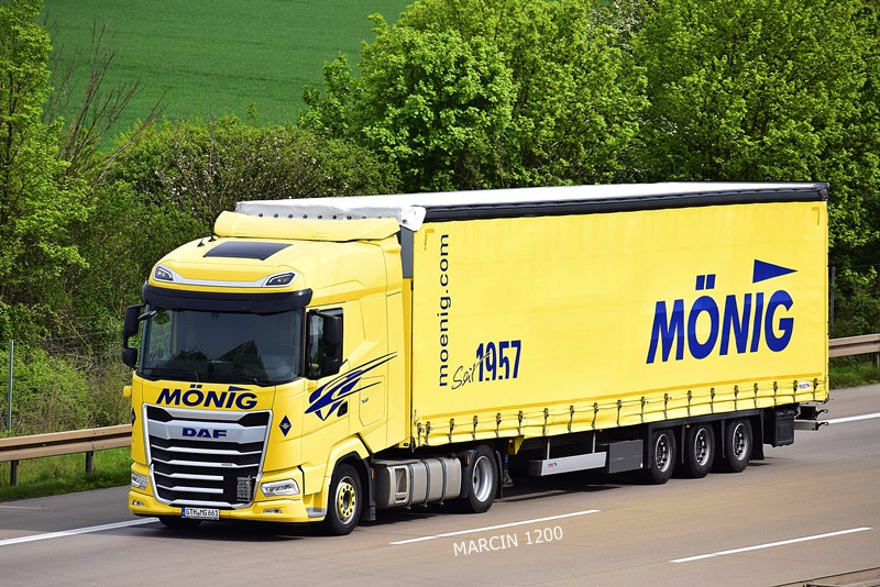 _DSC5770 MONIG-crop-DAF XG.JPG