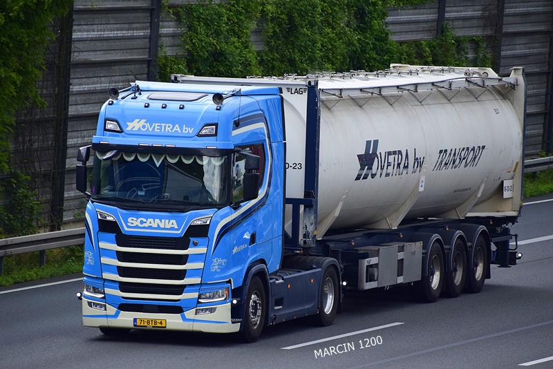 _DSC7801 HOVETRA-crop-SCANIA S.JPG
