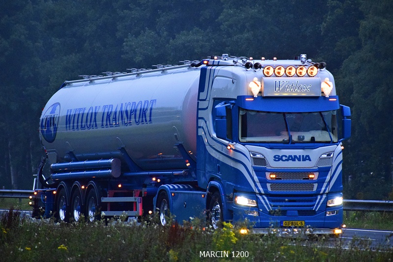 _DSC9543 WITLOX-crop-SCANIA R NG.JPG