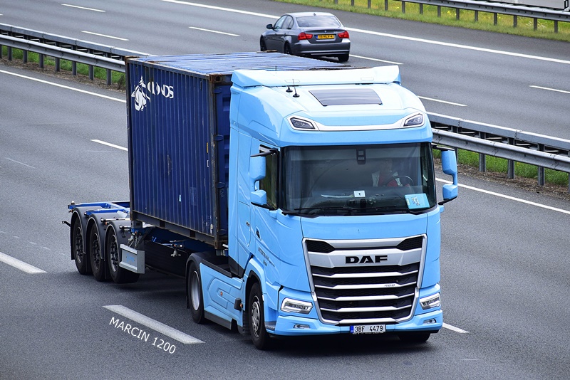 _DSC8733 INTERTRANS BRNO-crop-DAF XG.JPG