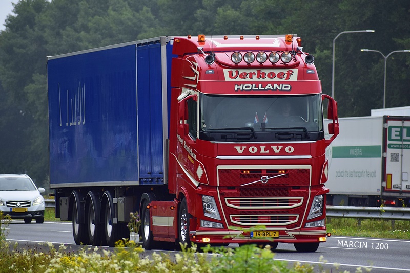 _DSC0534 VERHOEF-crop-VOLVO FH4.JPG
