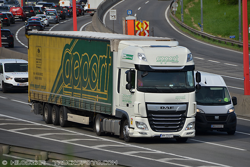 Daf 106XF_Apport_4702.JPG