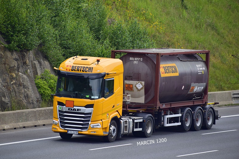 _DSC00011 (893) BERTSCHI-crop-DAF XF.JPG