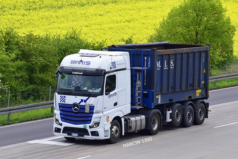 _DSC5092 MIS-crop-ActrosL MP5.JPG