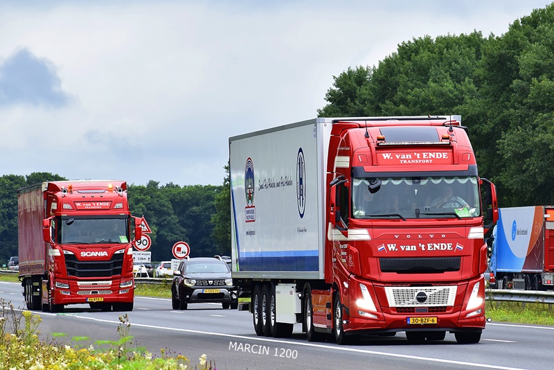 _DSC0437 W.van't ENDE-crop-SCANIA VOLVO.JPG