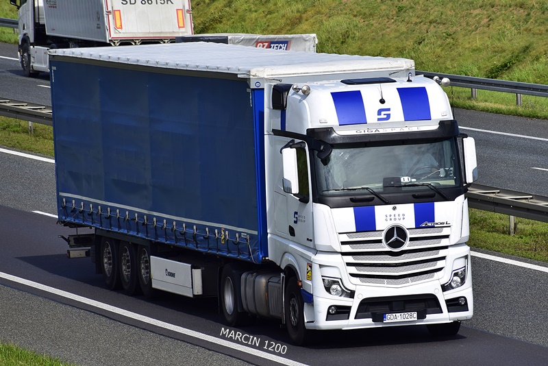 _DSC2207-crop-SPEED GROUP-ActrosL MP5.JPG