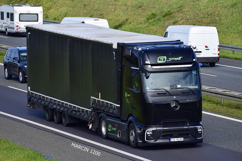 _DSC2229-crop-SPRINT-ActrosL ProCabin.JPG