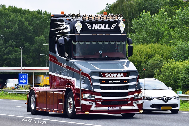 _DSC0488 NOLL-crop-Scania Torpedo 660ST Noll & Fils VLASTUIN.JPG