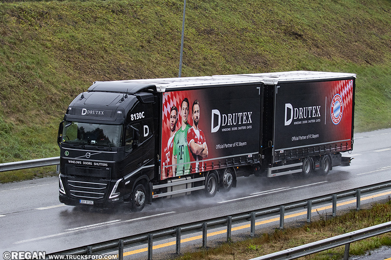 Volvo FH5 - Drutex.jpg