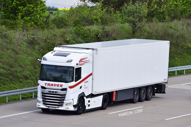 _DSC1694 TRADER-crop-DAF XG.JPG