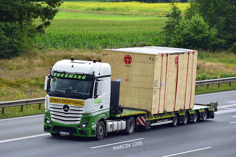 _DSC9334 VOSSMANN-crop-ActrosL MP5.JPG