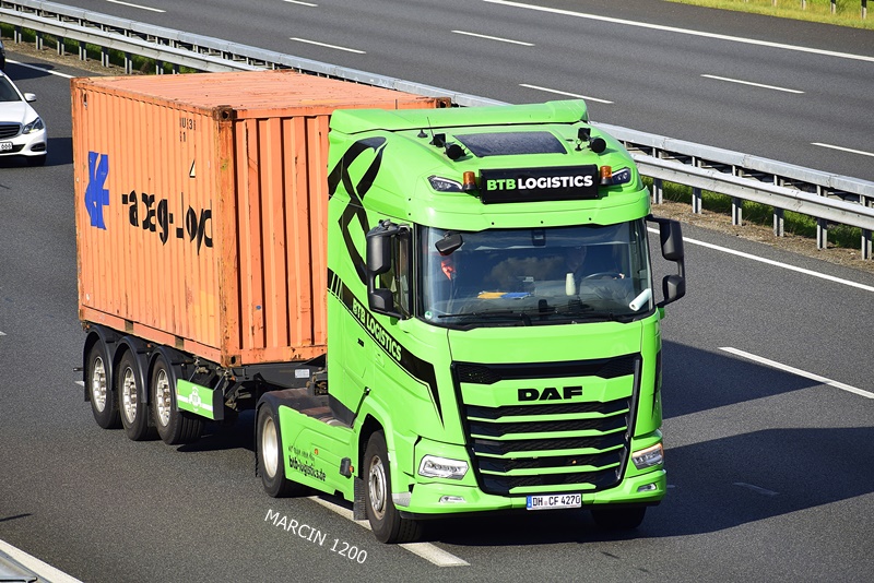 _DSC8054 BTB LOGISTICS-crop-DAF XG.JPG
