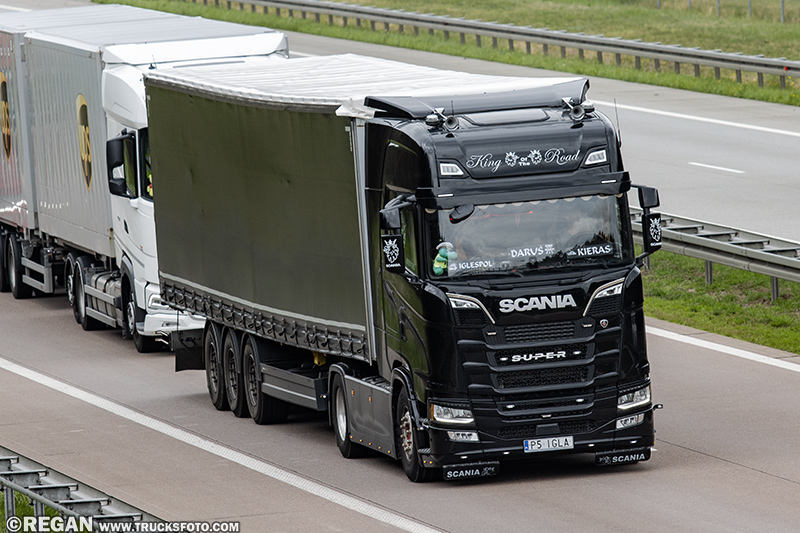 Scania S - Iglespol.jpg