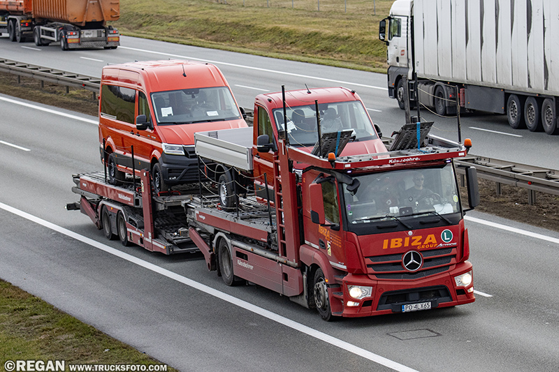 Mercedes-Benz Actros - Ibiza.jpg