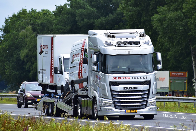 _DSC0713 DE RUYTER TRUCKS-crop-DAF XG.JPG
