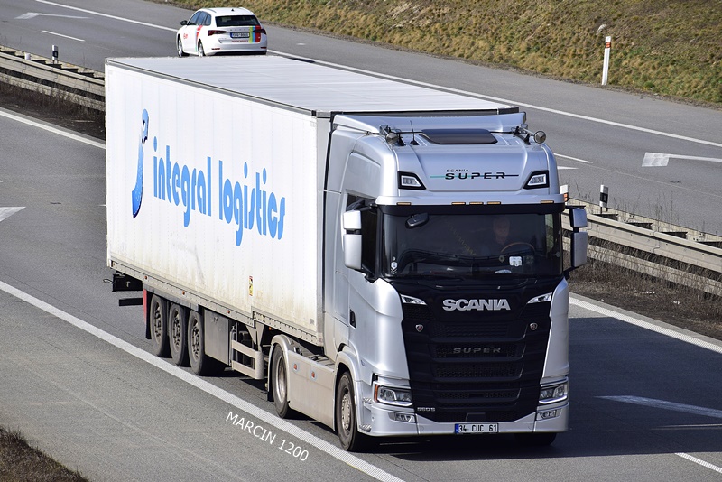 _DSC2672 INTEGRAL LOGISTICS-crop-SCANIA S500 SUPER.JPG