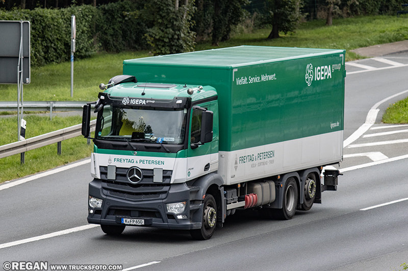 Mercedes-Benz Antos - Igepa Group Freytag & Petersen.jpg