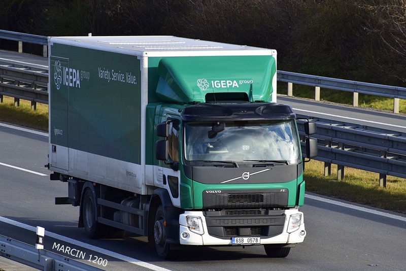 _DSC0561 IGEPA-crop-VOLVO FE.JPG