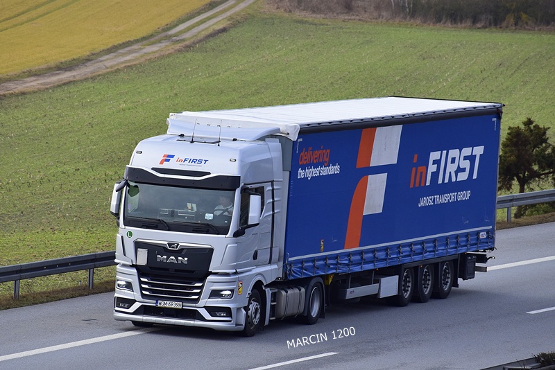 _DSC9577 IN FIRST-crop-MAN TGX II.JPG