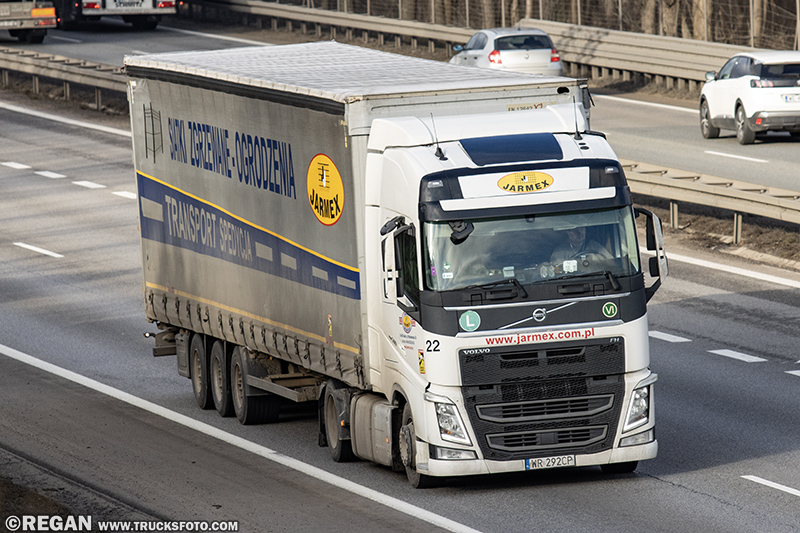 Volvo FH - Jarmex.jpg