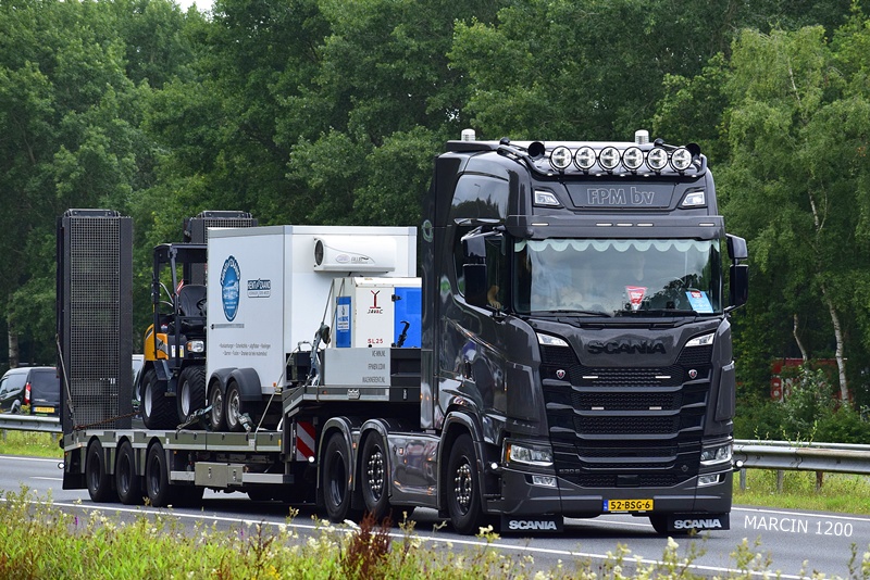 _DSC0702 FPM BV-crop-SCANIA S530 V8.JPG