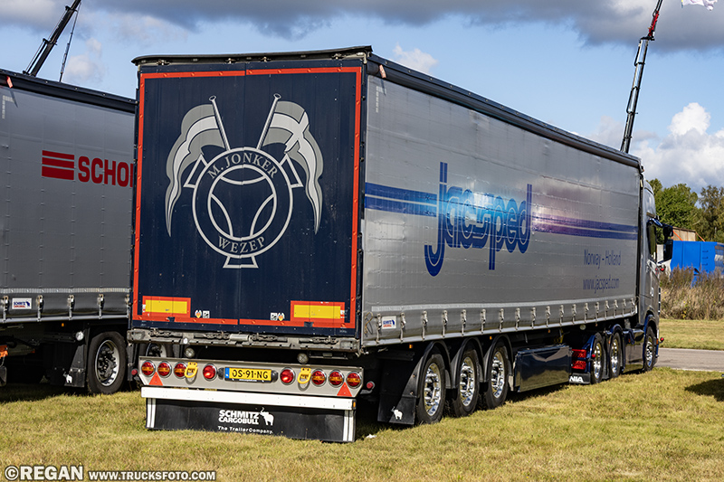 Scania - M.Jonker Wezep.jpg
