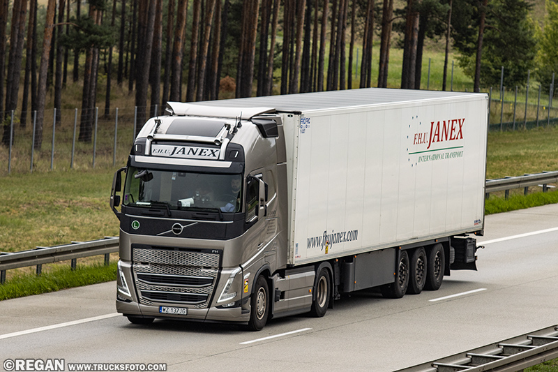 Volvo FH - Janex.jpg