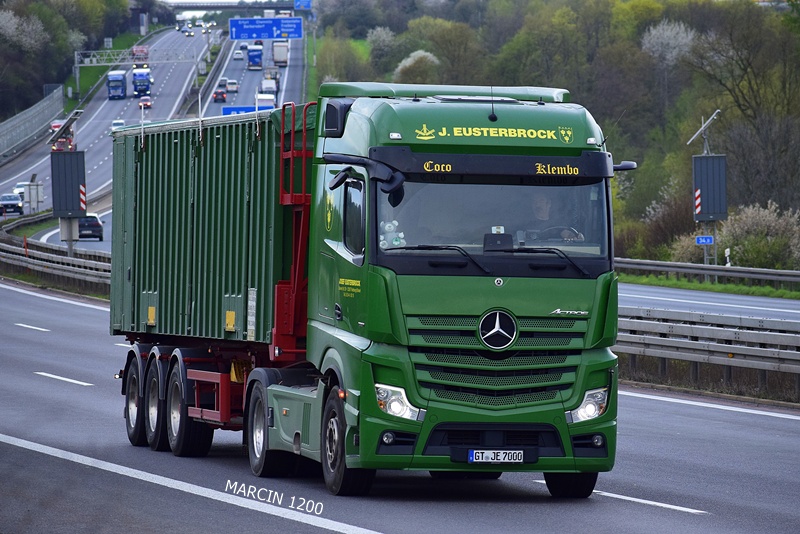 _DSC1154 J.EUSTERBROCK-crop-ACTROS MP5.JPG