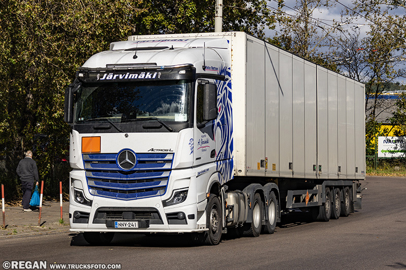 Mercedes-Benz Actros L - Jarvimaki.jpg