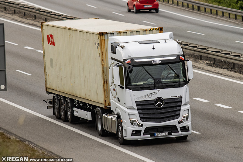 Mercedes-Benz Actros L - Trans Sped Miloch.jpg