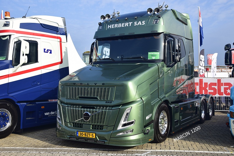 _DSC1291 HERBERT SAS-crop-VLASTUIN-VOLVO VT AERO 780.JPG