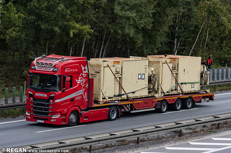 Scania 460S Super GDA1700C - Hartwich.jpg