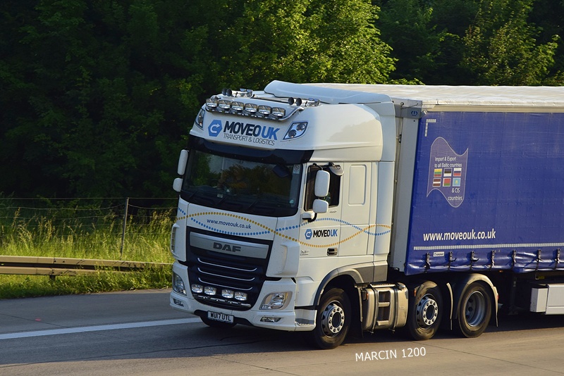_DSC8697 MOVEO UK-crop-DAF XF 106.JPG