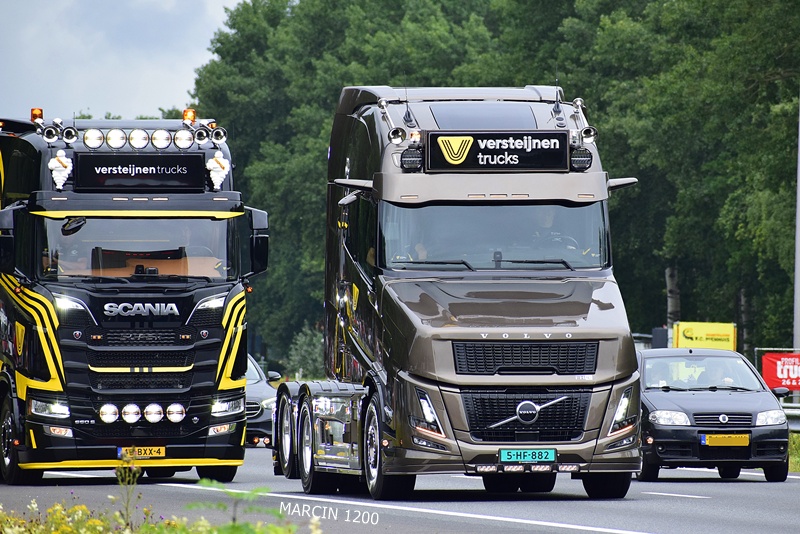 _DSC0419 VERSTEIJNEN TRUCKS-crop-VOLVO VT AERO VLASTUIN.JPG