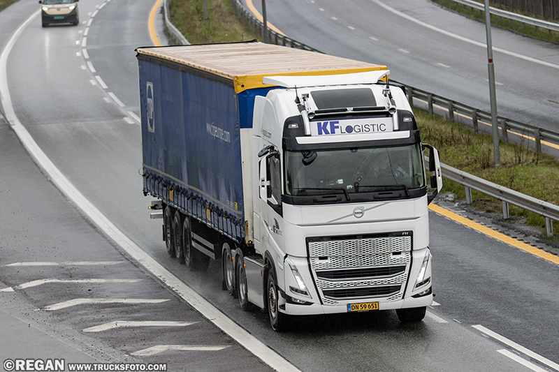 Volvo FH - KF Logistic.jpg