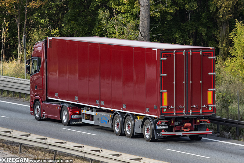 Scania 650S V8 Kacpi Ekeri.jpg