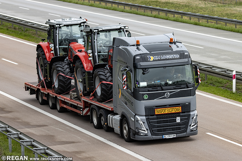 Volvo FH - KM Logistic.jpg