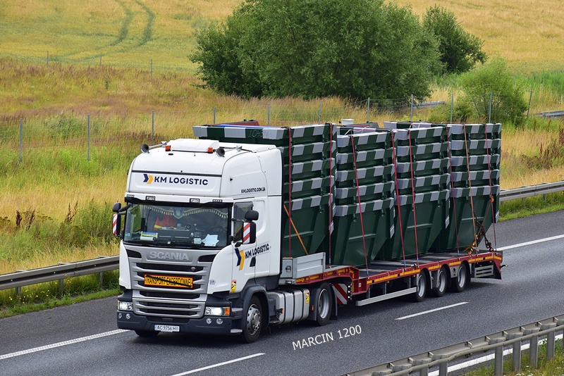 KM LOGISTIC (2)-crop-SCANIA R STREAMLINE.JPG